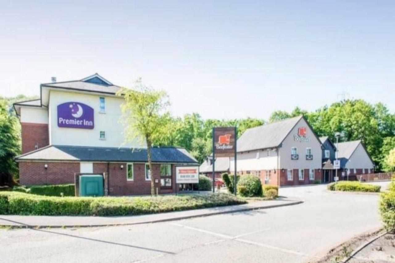 Premier Inn Newport Wales エクステリア 写真