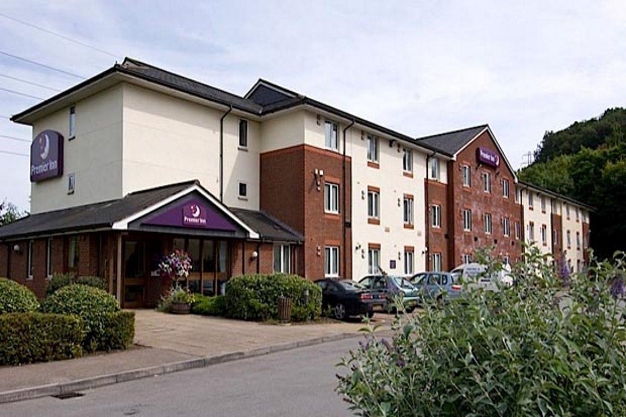 Premier Inn Newport Wales エクステリア 写真